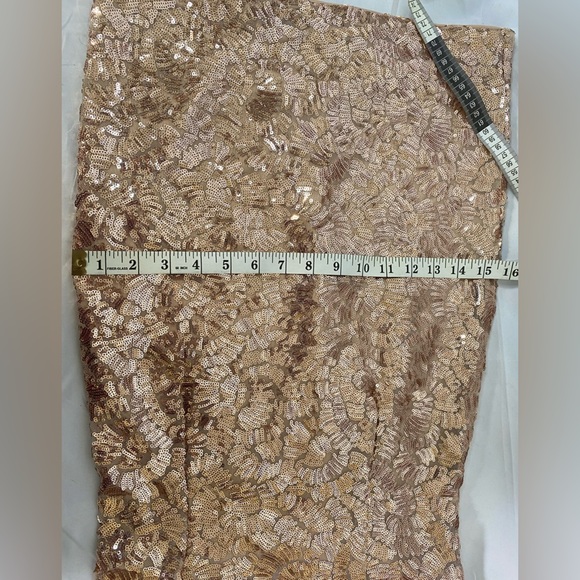 Rose gold sequin mini dress, forever 21, size small, adjustable straps, pink - Picture 7 of 16